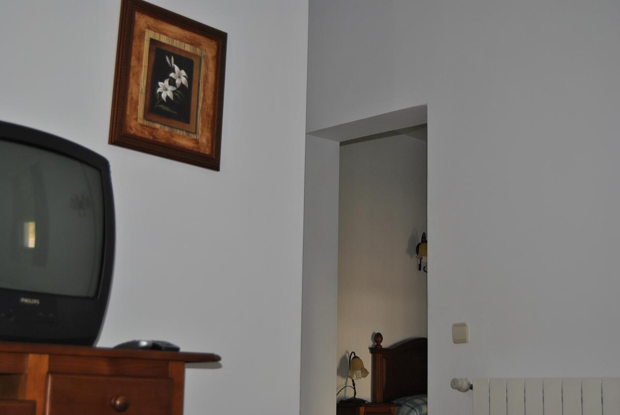 Hostal Rural Amador Puente de Vadillos Room photo